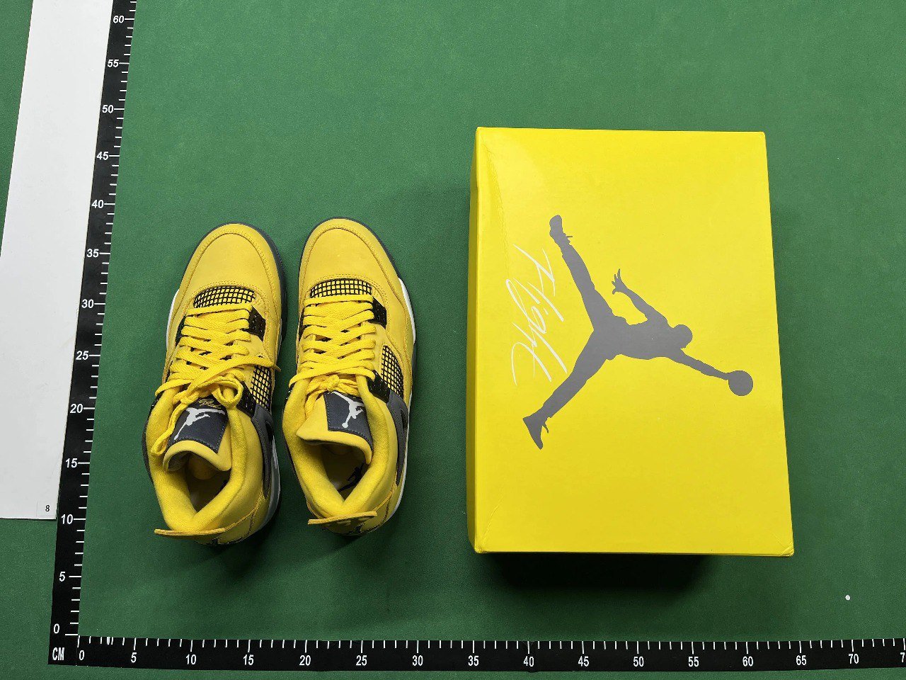 Men's and women's running shoes