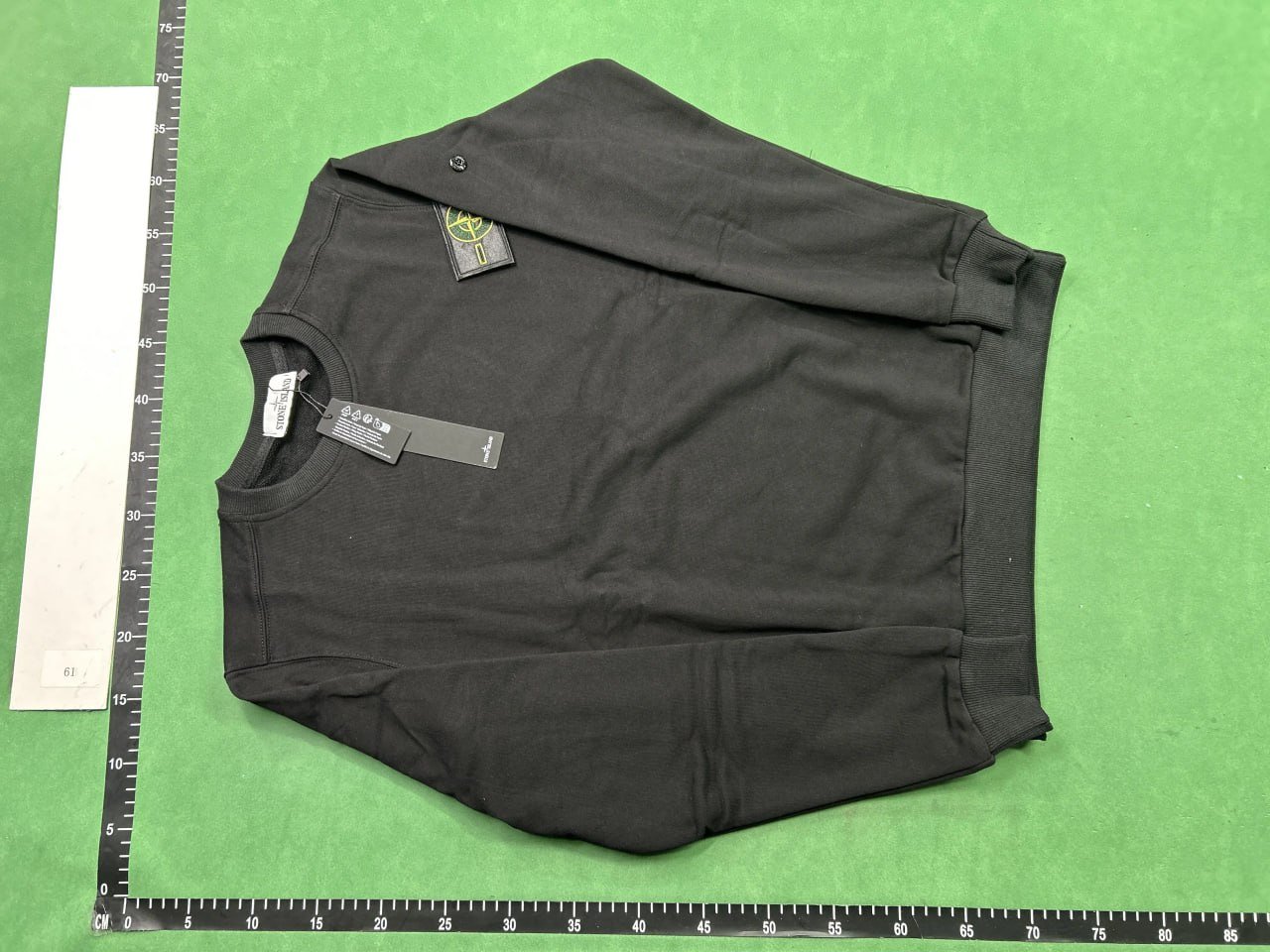 StoneIsland Hoodie/Sweaters/t-shirt/Stonelsland stone tide sweater...