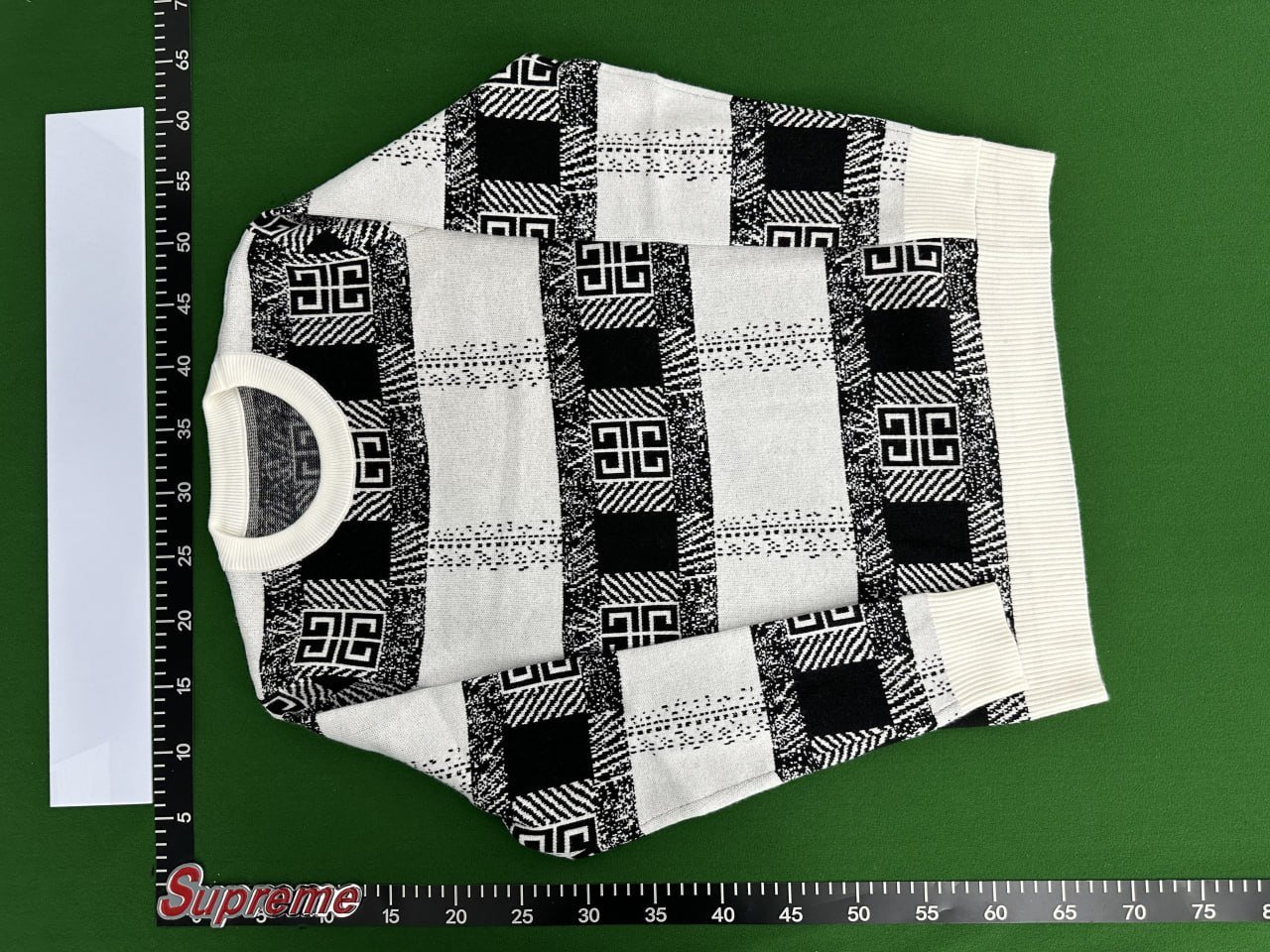 Fendi Sweater Autumn and winter letters jacquard crew neck long sleeve sweater sweater collection 1