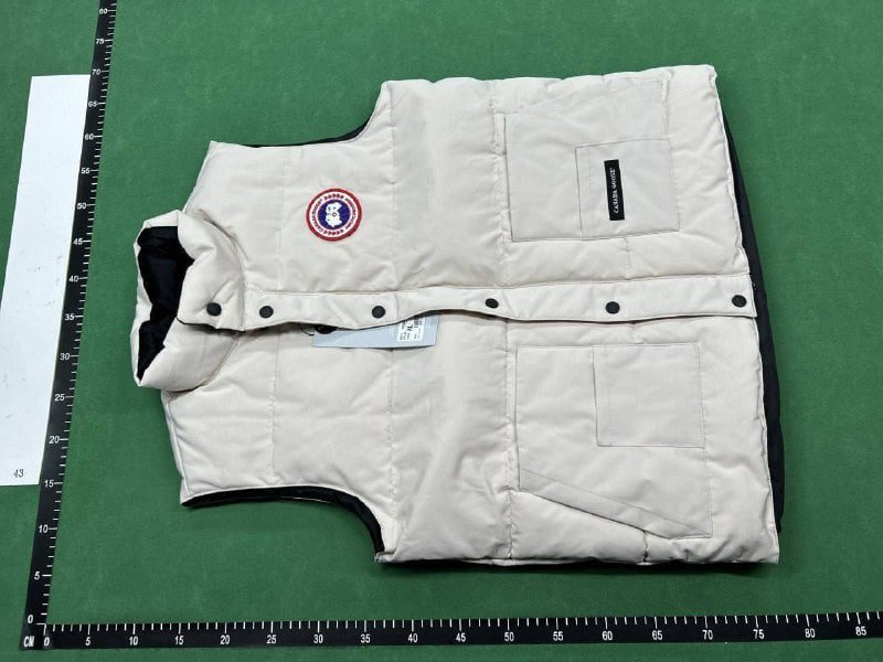 Canada goose down jacket 2024 winter classic men's and women's warm down jacket cotton-padded jacket t.me/ccnnffaass007