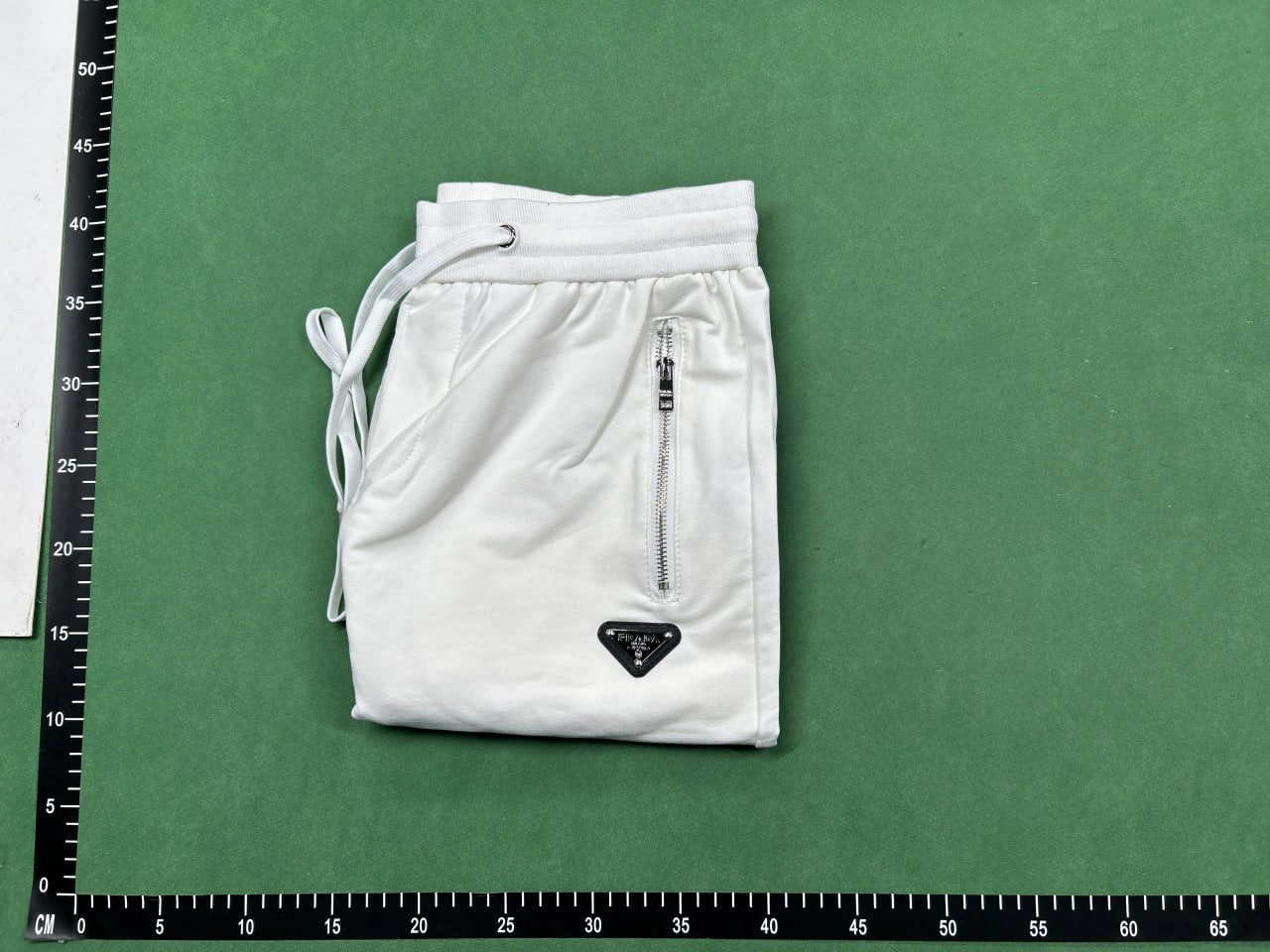 Prada shorts pants New fashion Joker shorts 010