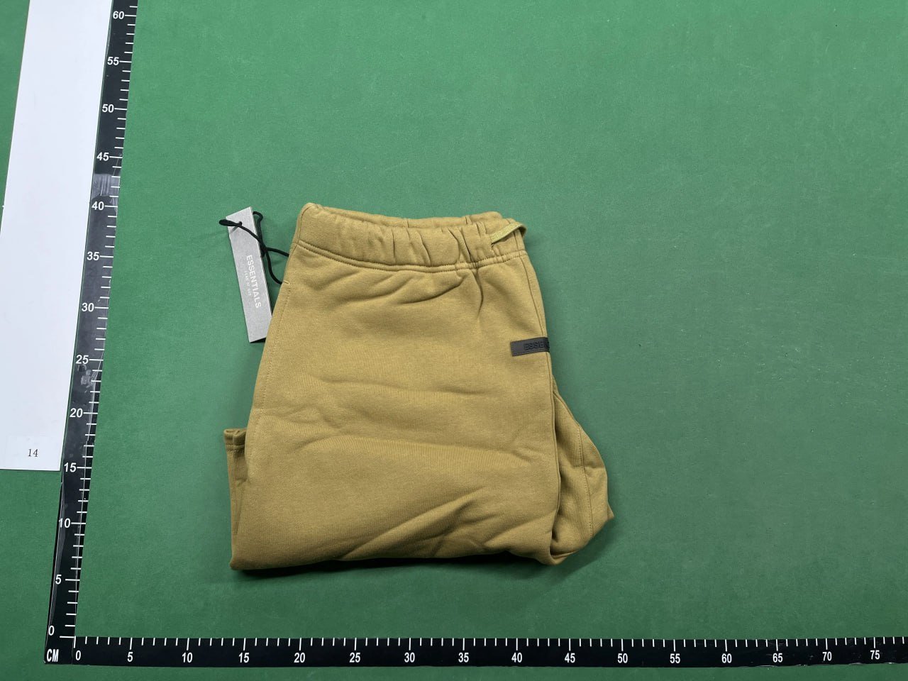 Essentials shorts Classic fashion Joker shorts 013