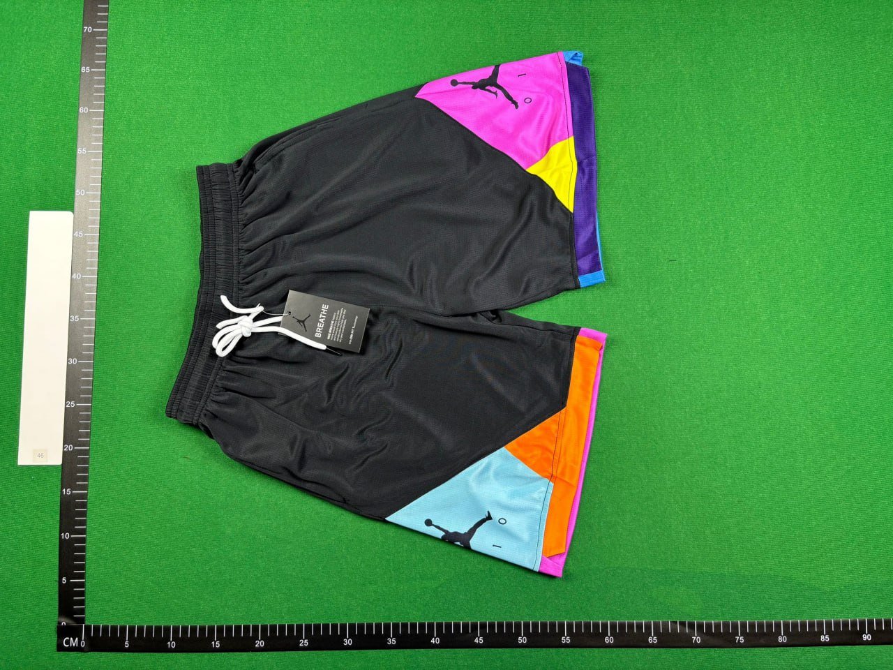 The Nike sports shorts Classic fashion versatile shorts