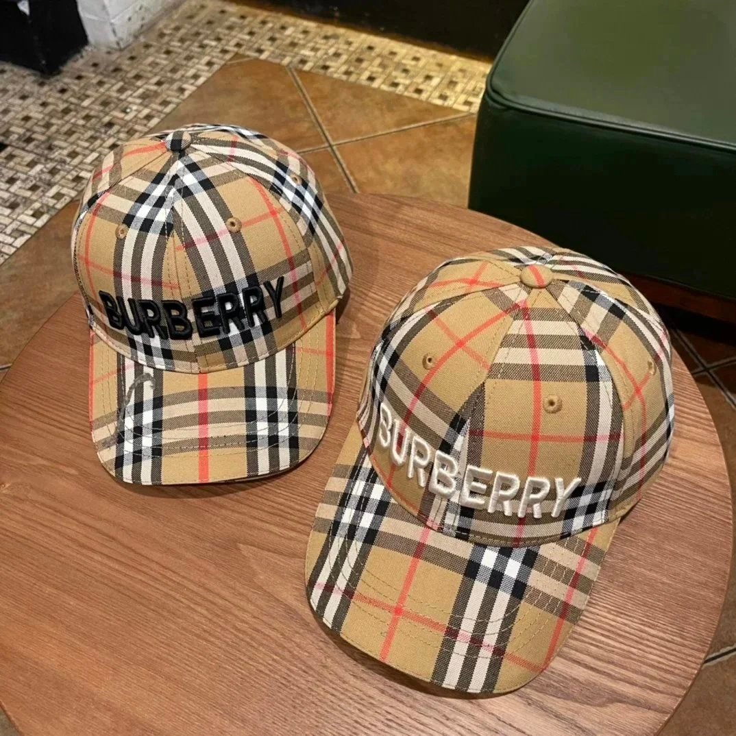 Plaid hat-JS   Plaid
