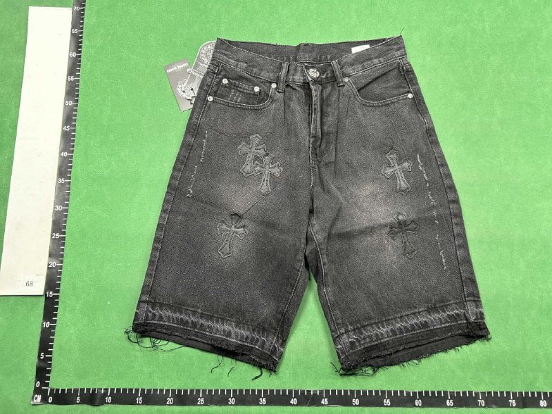 Chrome hearts denim shorts  (25 CP)Classic hot style washed distressed jeanscnbuyvip.comcnbuyvip.com