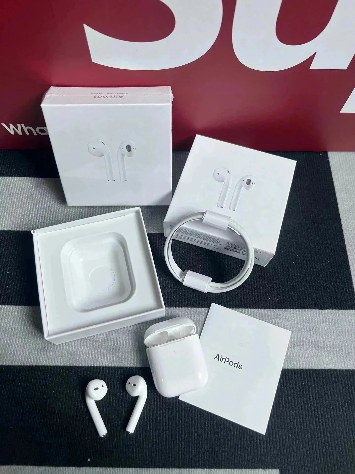 Apple Air Pods