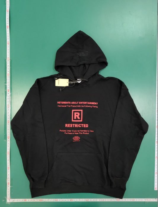 Vetements hoodie  (34 CP)hoodiecnbuyvip.com