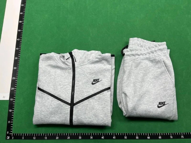 NIKE Tech Suits/Hoodie/Coat/Pants（40+ Styles）high quality suit 