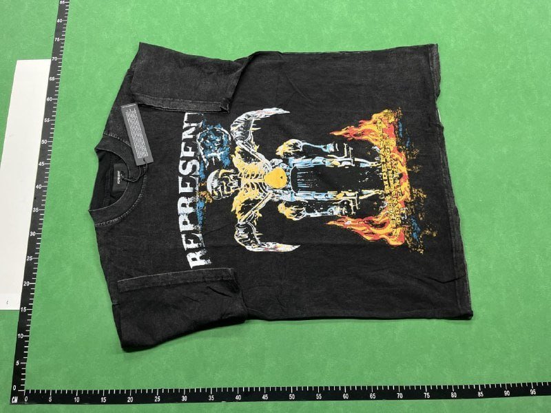 Represent T-shirt  (40 CP)Beautiful trendy short sleevescnbuyvip.com