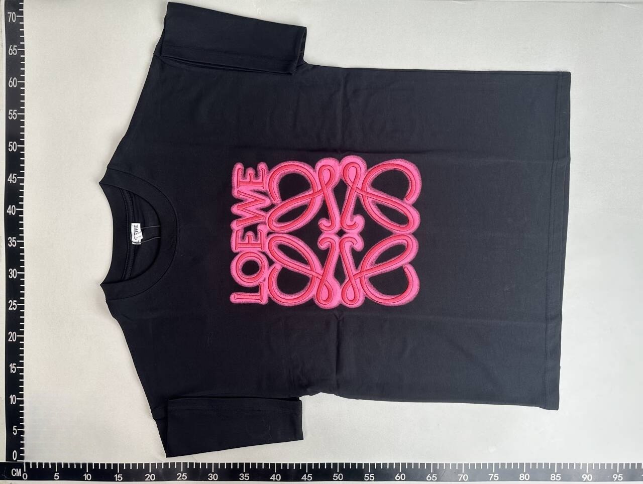  Loewe T-shirts Men and women's casual fashion T-shirt W2C042