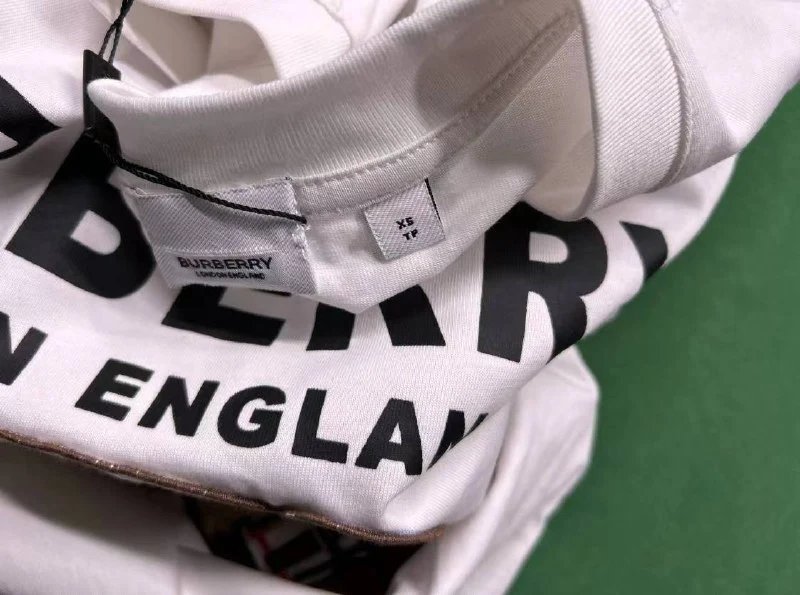 BURBERRY T-shirts Fashion short sleeve W2C