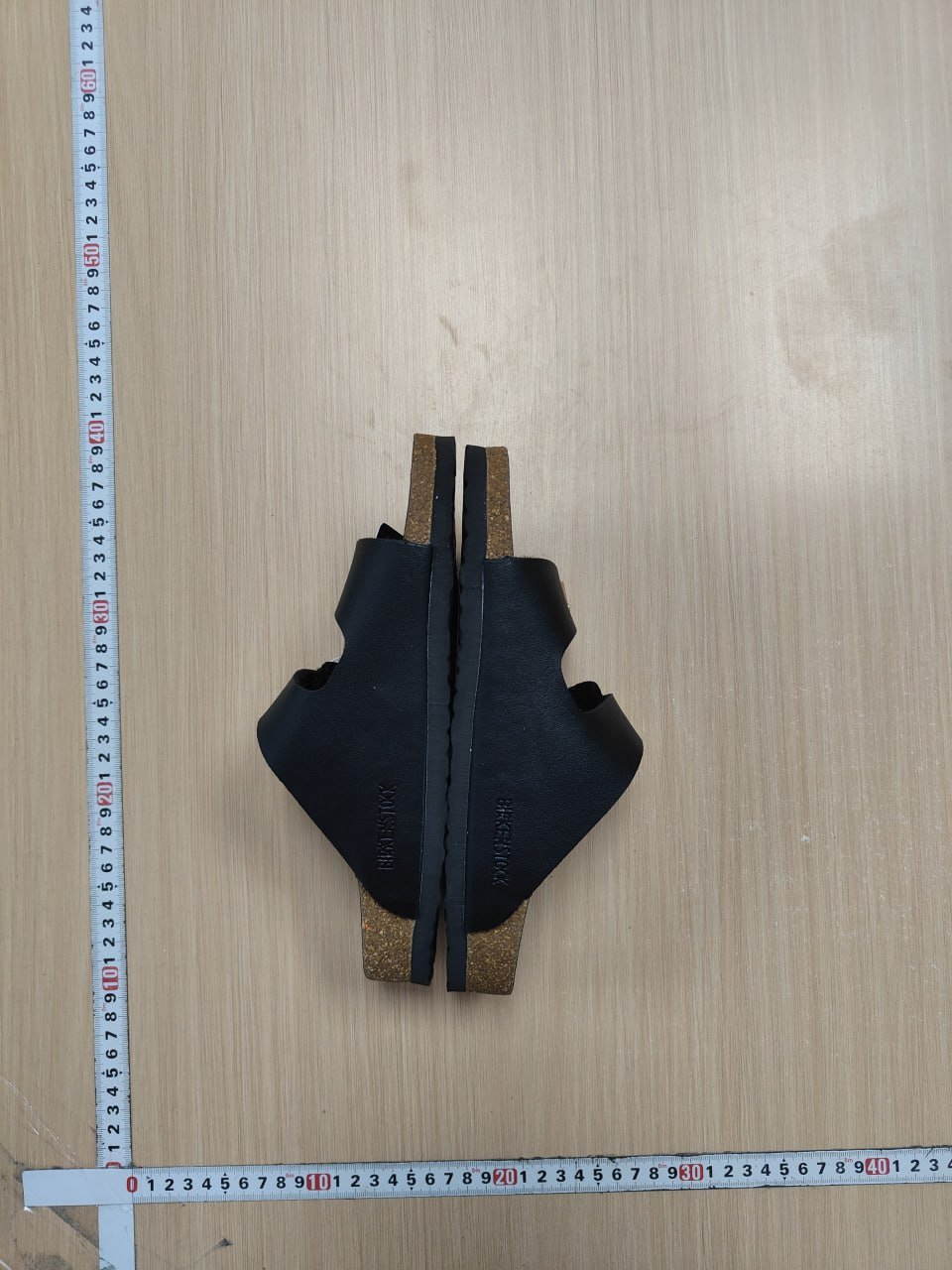 Flip-flops two-button slippers three-button slippers beach shoes