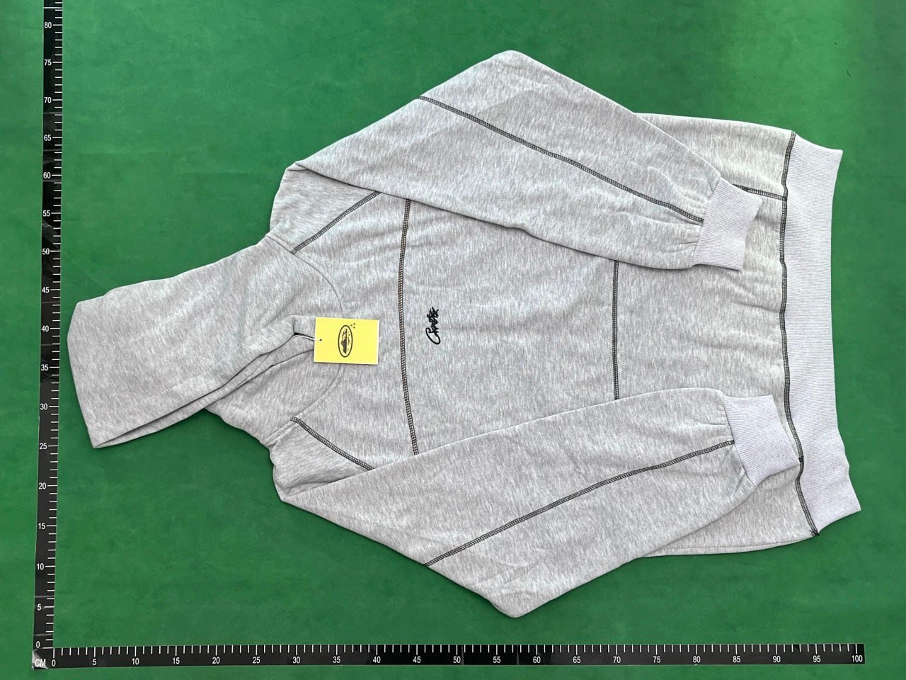 Fashion sweater suit