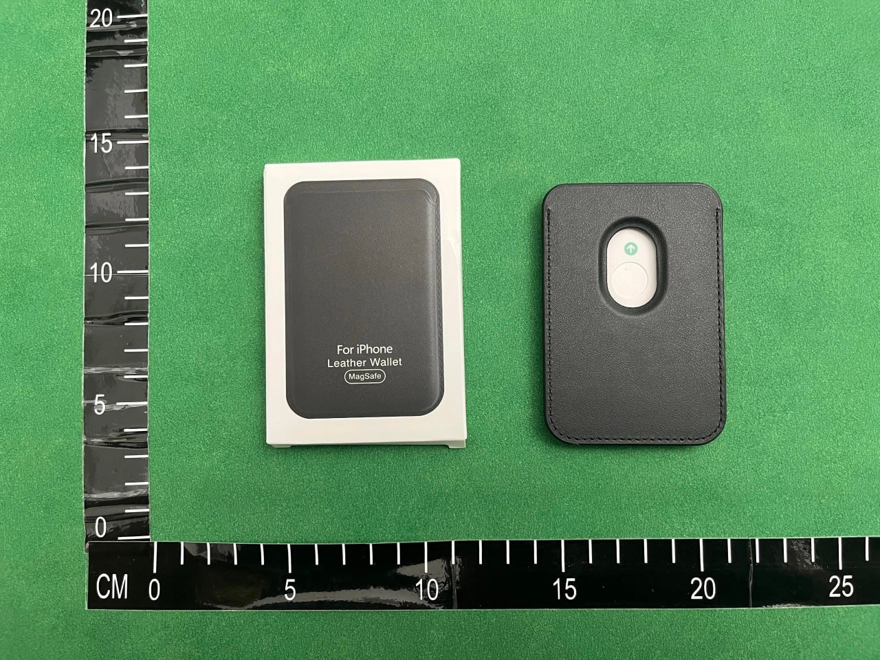 Fashion magnetic card bag 0086