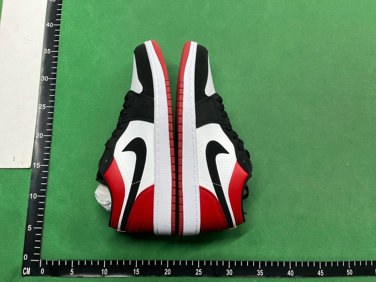 Youth sneaker small DTtop