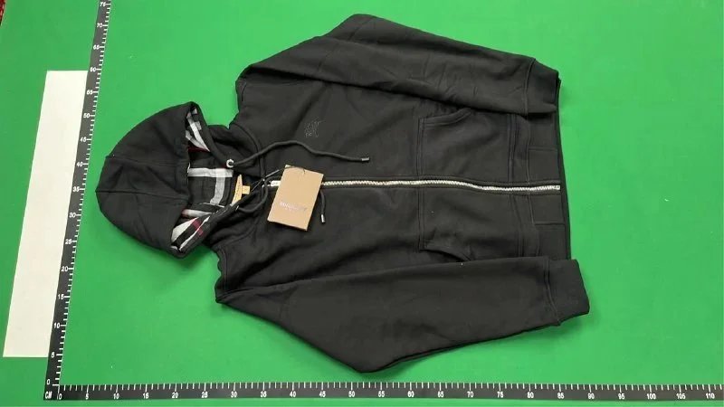 Burb*erry autumn and winter new warhorse logo sweatshirt plaid hooded zipper jacket men