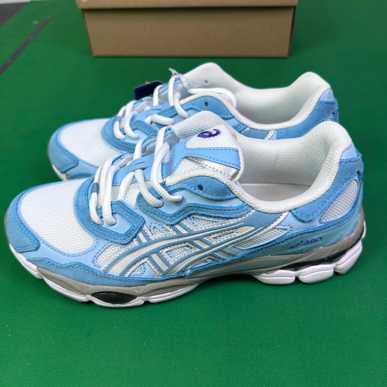 Special Value Special Sports Running Shoes