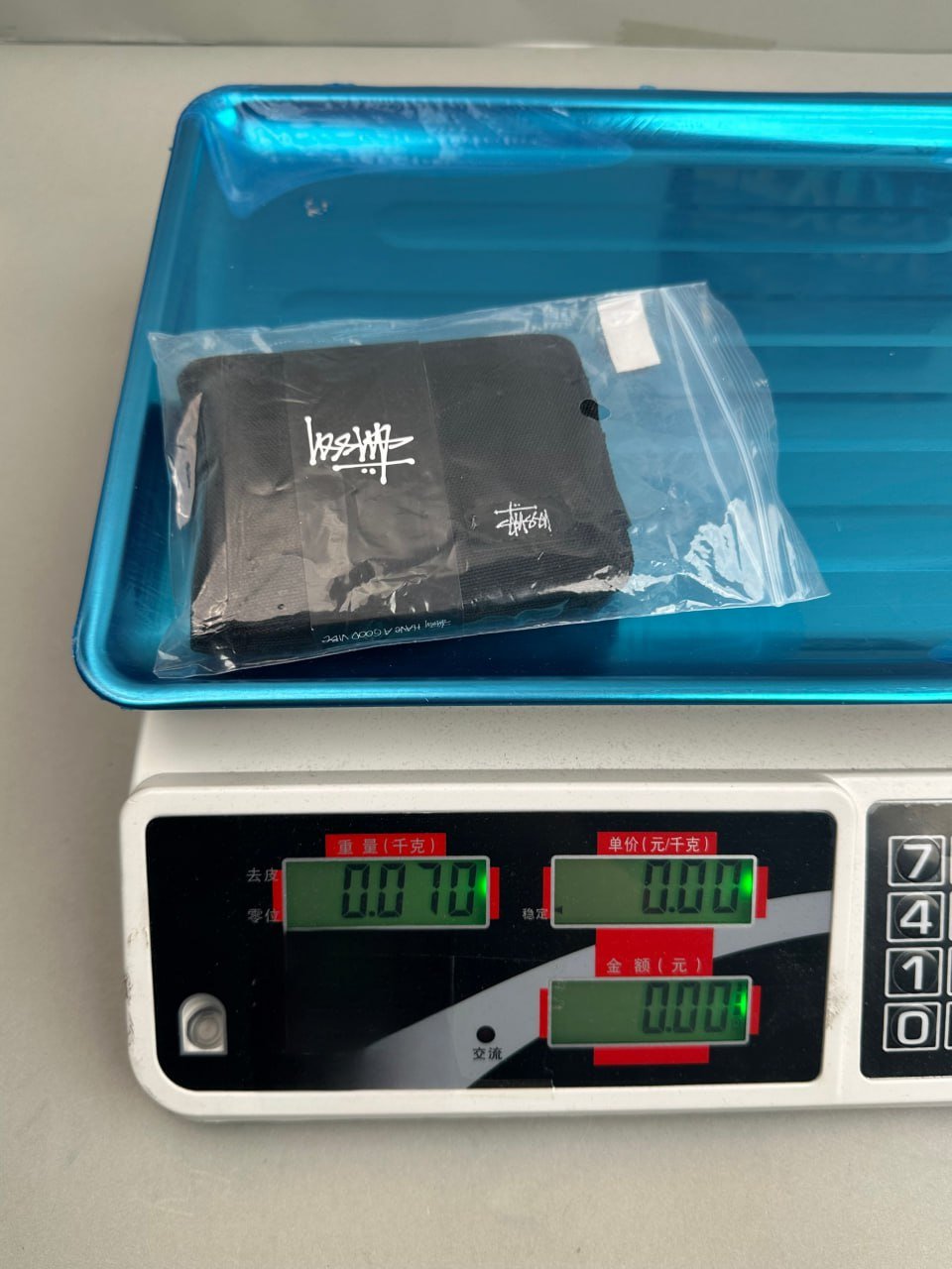 [DX223] Simple two-fold wallet card bag Xido short wallet SRKA